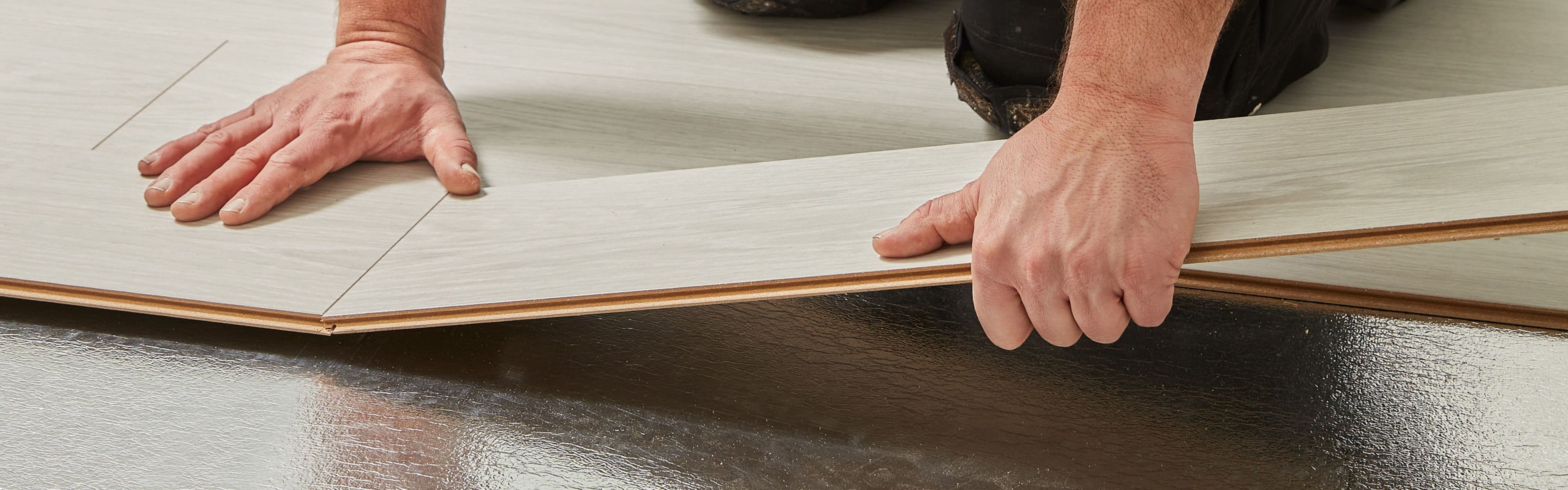 Slik legger du parkett eller laminatgulv helt perfekt